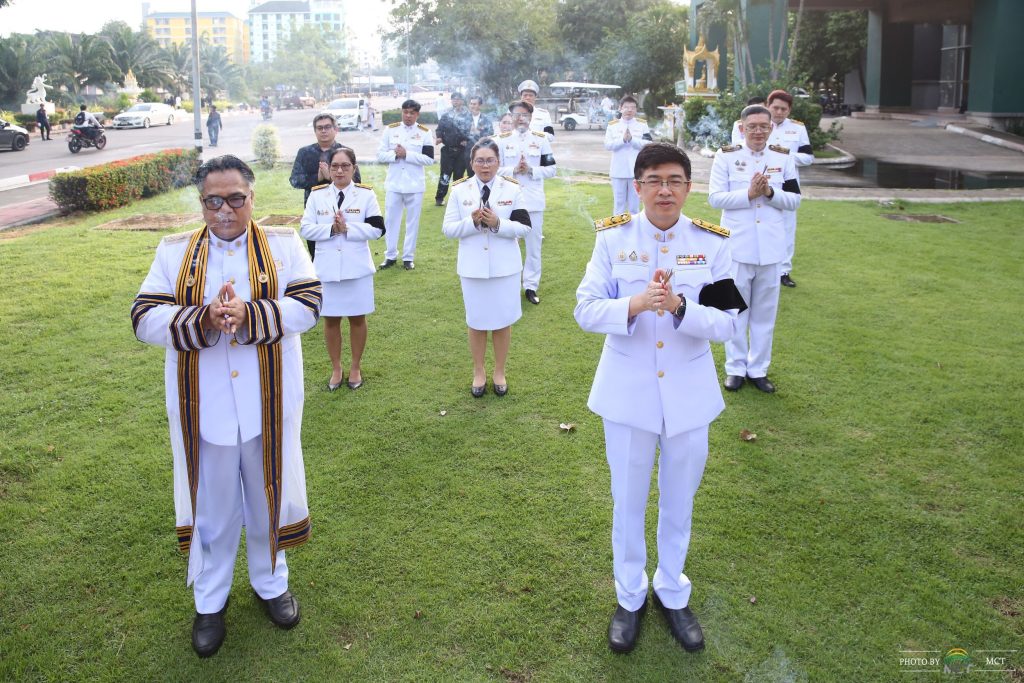 พิธีบวงสรวงสิ่งศักดิ์สิทธิ์ประจำ มทร.ธัญบุรี ก่อนวันซ้อมใหญ่ พิธีพระราชทานปริญญาบัตร ครั้งที่ 39 (อัลบั้ม 1)