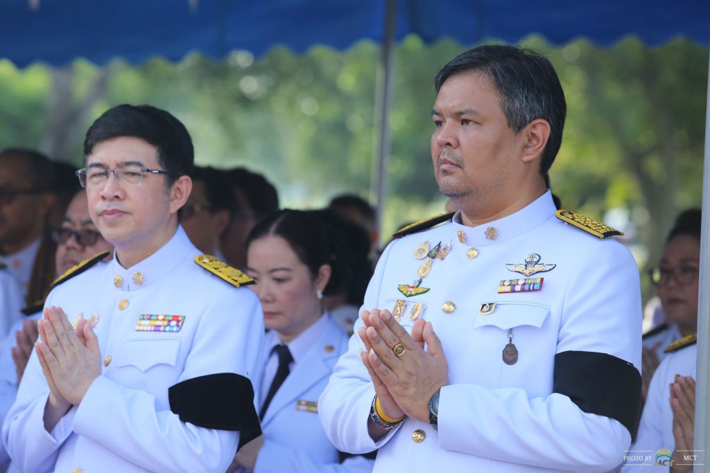 พิธีบวงสรวงสิ่งศักดิ์สิทธิ์ประจำ มทร.ธัญบุรี ก่อนวันซ้อมใหญ่ พิธีพระราชทานปริญญาบัตร ครั้งที่ 39 (อัลบั้ม 1)