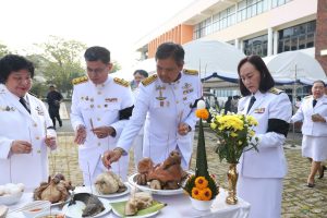 พิธีบวงสรวงสิ่งศักดิ์สิทธิ์ประจำ มทร.ธัญบุรี ก่อนวันซ้อมใหญ่ พิธีพระราชทานปริญญาบัตร ครั้งที่ 39 (อัลบั้ม 1)