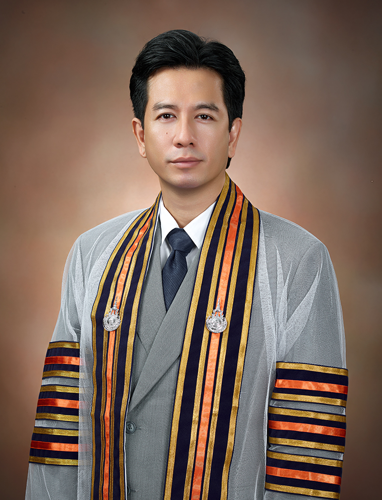 นายสมพล รุ่งพาณิชย์